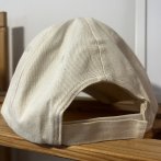 Vyšívaná kšiltovka #010 – krémová - třetí obrázek z galerie